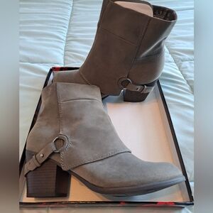 Fergalicious Liza Women's Ankle Boots